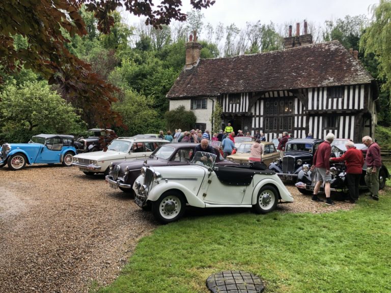 Line up at Fulching Manor, East Sussex